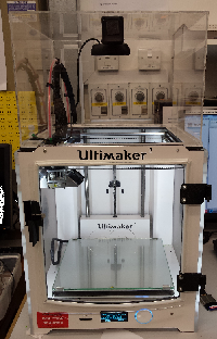 UltimakerWithLid.png